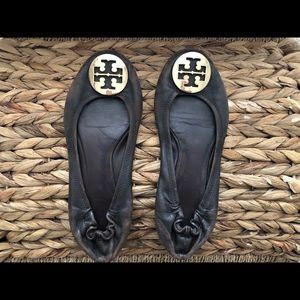 Tory Burch MINNIE TRAVEL BALLET FLAT, LEATHER